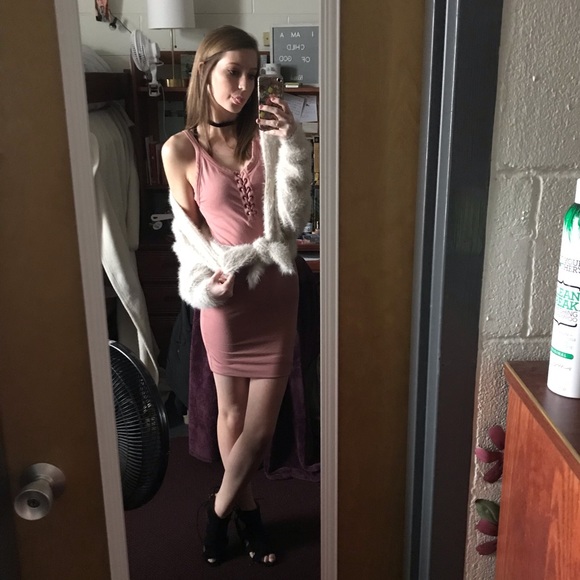 Meet your Posher, Sarah - Picture 4 of 4